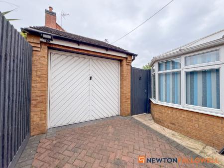 3 bedroom Detached house for sale in Normanton Road, Newark