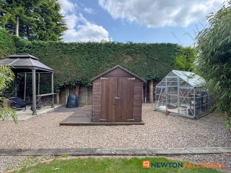 3 bedroom Bungalow for sale in North End, Farndon