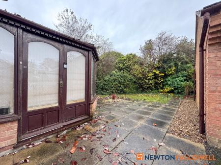 3 bedroom Detached house for sale in Ringrose Close, Newark