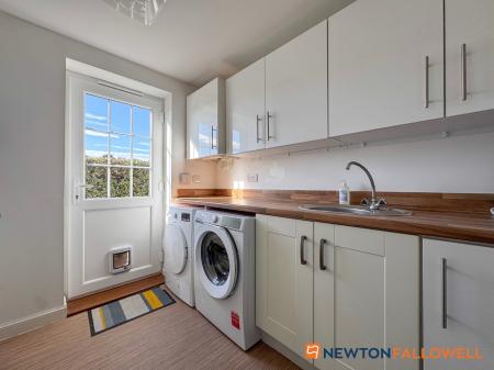 4 bedroom Town house for sale in River View, Trent Lane, Newark