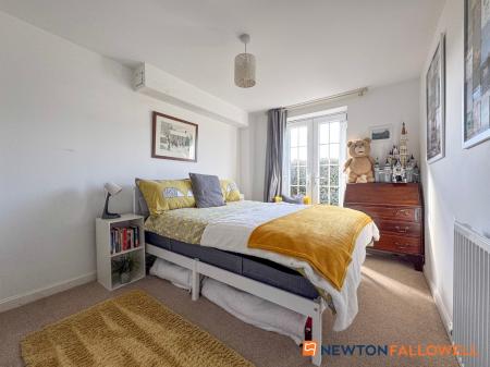 4 bedroom Town house for sale in River View, Trent Lane, Newark