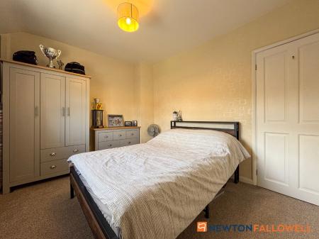 3 bedroom Semi-detached house for sale in Thoresby Avenue, Newark