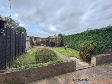 3 bedroom Semi-detached house for sale in Trinity Road, Newark