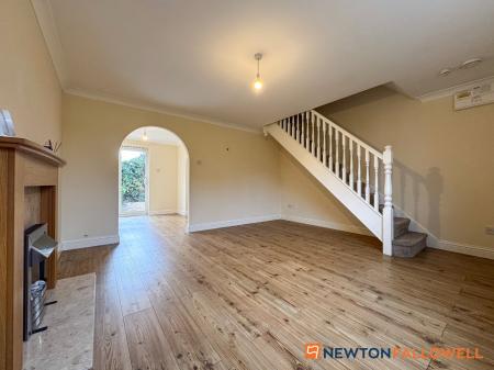 3 bedroom Terraced House for sale in Wheatsheaf Lane, Long Bennington