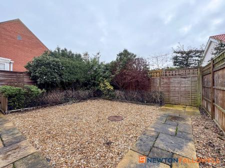 3 bedroom Terraced House for sale in Wheatsheaf Lane, Long Bennington