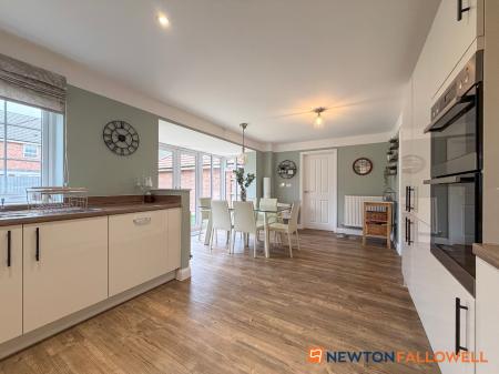4 bedroom Detached house for sale in Whittle Way, Fernwood