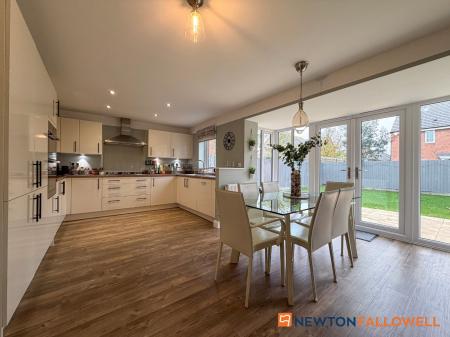 4 bedroom Detached house for sale in Whittle Way, Fernwood