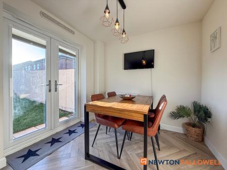 3 bedroom Semi-detached house for sale in Wickenby Avenue, Fernwood