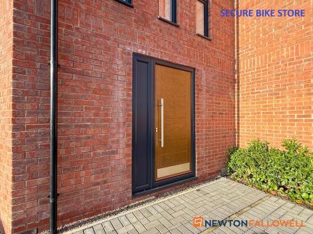 2 bedroom Flat for sale in Green Avenue, Newark
