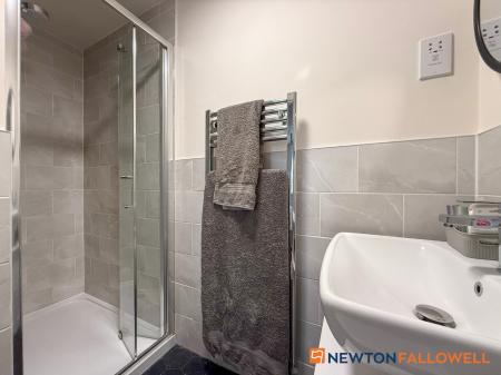 3 bedroom Semi-detached house for sale in Halifax Road, Fernwood