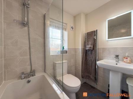 3 bedroom Semi-detached house for sale in Halifax Road, Fernwood