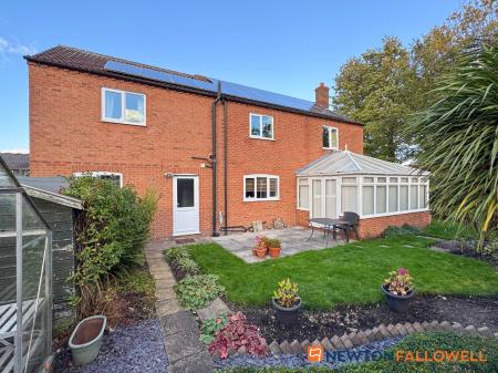 4 bedroom Detached house for sale in Redmay Corner, Main Street, South Scarle