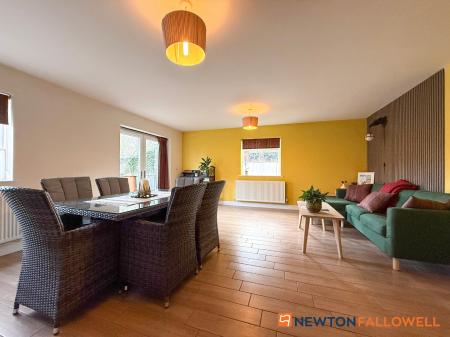 3 bedroom Detached bungalow for sale in Jasmine Court, Balderton