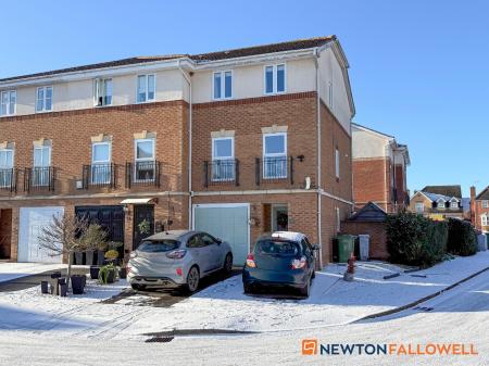 Cludd Avenue, Newark