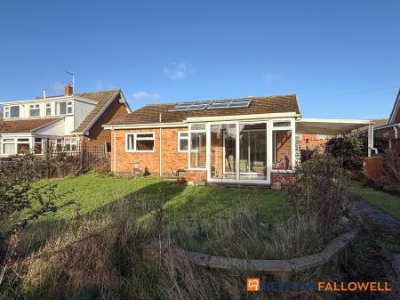 3 bedroom Detached bungalow for sale in Grange Road, Newark