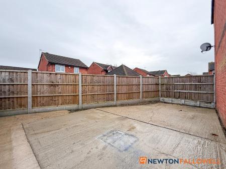 3 bedroom Detached house for sale in Robinson Close, Newark