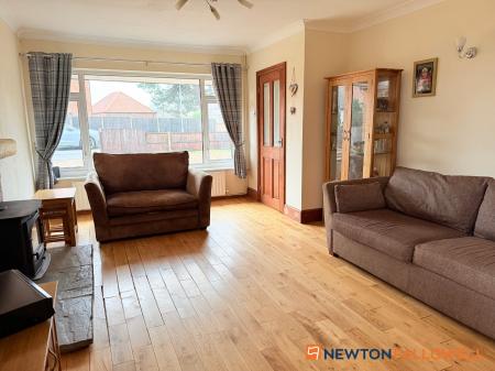 3 bedroom Detached bungalow for sale in Wheatley Lane, Carlton Le Moorland