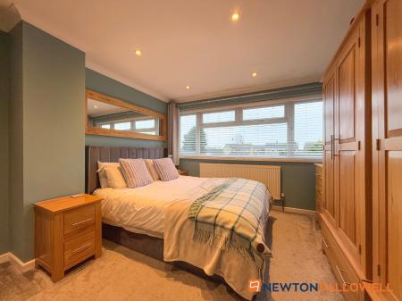 3 bedroom Semi-detached house for sale in Macaulay Drive, Balderton