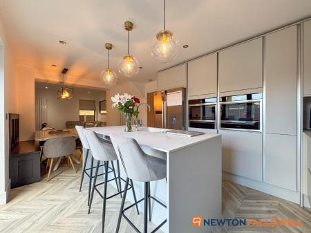 4 bedroom Detached house for sale in Chestnut Grove, Farndon