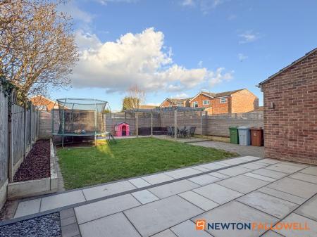 4 bedroom Detached house for sale in Chestnut Grove, Farndon