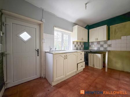 3 bedroom Semi-detached house for sale in Sandbeck Cottages, Stragglethorpe