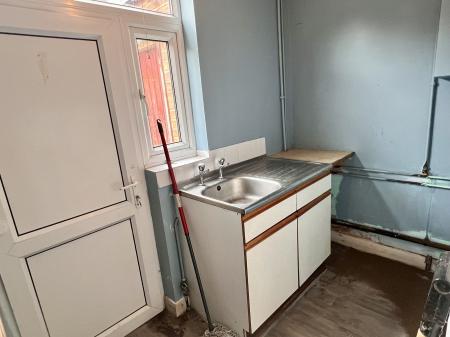 3 bedroom Terraced House for sale in Ashover Road, Leicester, Leicester, LE5