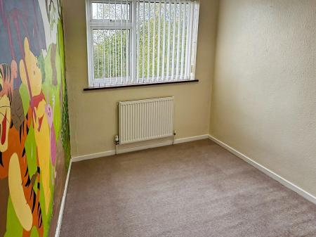 3 bedroom Semi-detached house for sale in Coombe Rise, Oadby, LE2