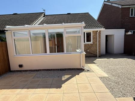 2 bedroom Semi-detached bungalow for sale in Best Close, South Wigston, LE18