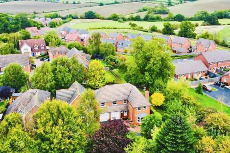 4 bedroom Detached house for sale in Devenports Hill, Bushby, LE7