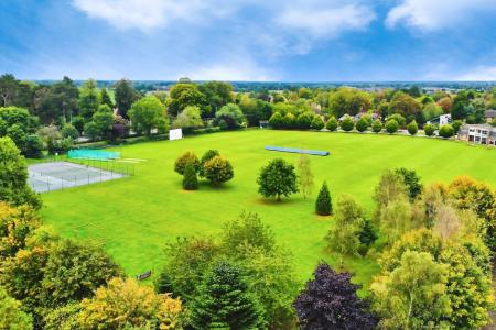 4 bedroom Detached house for sale in Devenports Hill, Bushby, LE7