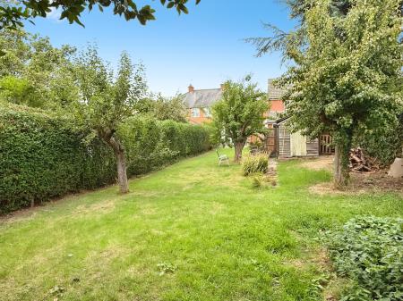 2 bedroom End of terrace house for sale in Duncan Road, Aylestone, Leicester, LE2