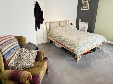 2 bedroom End of terrace house for sale in Duncan Road, Aylestone, Leicester, LE2