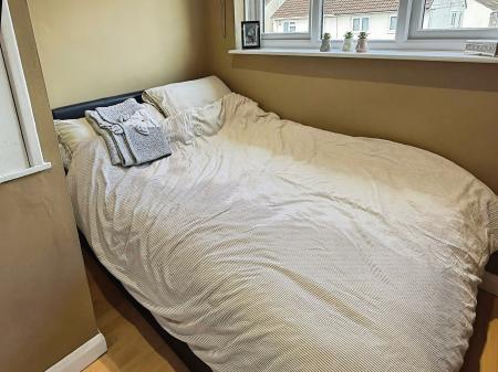 3 bedroom Terraced House for sale in Fastnet Road, Thurnby Lodge, Leicester, LE5