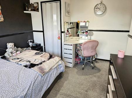 3 bedroom Terraced House for sale in Fastnet Road, Thurnby Lodge, Leicester, LE5