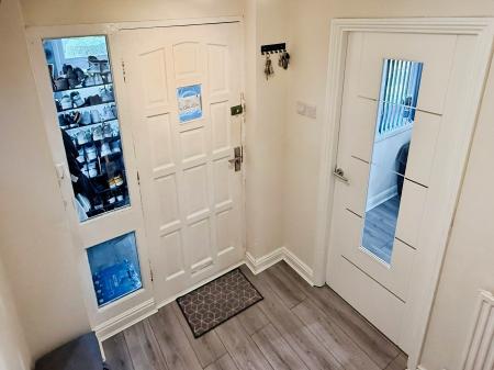 3 bedroom Terraced House for sale in Fastnet Road, Thurnby Lodge, Leicester, LE5