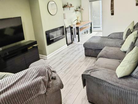 3 bedroom Terraced House for sale in Fastnet Road, Thurnby Lodge, Leicester, LE5