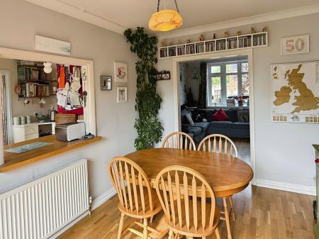 3 bedroom Semi-detached house for sale in Fiona Drive, Thurnby, LE7