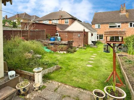 3 bedroom Semi-detached house for sale in Fiona Drive, Thurnby, LE7