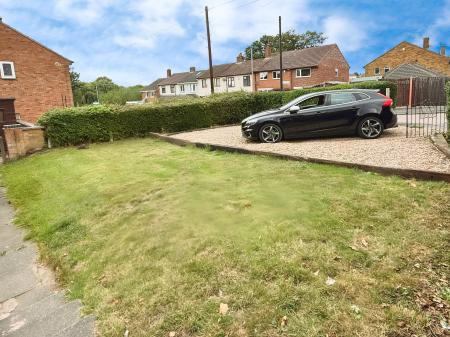 3 bedroom End of terrace house for sale in Flatholme Road, Netherhall, Leicester, LE5