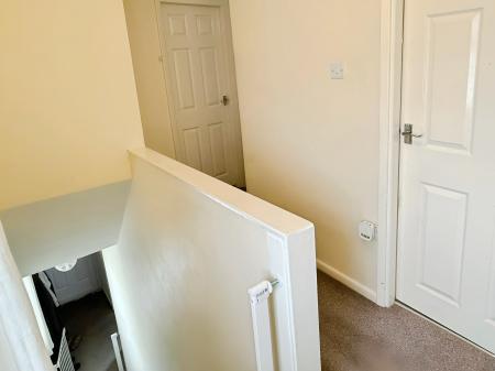3 bedroom End of terrace house for sale in Flatholme Road, Netherhall, Leicester, LE5