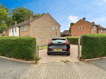 3 bedroom End of terrace house for sale in Flatholme Road, Netherhall, Leicester, LE5