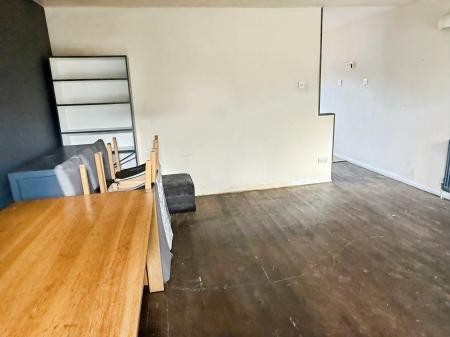 3 bedroom Terraced House for sale in Harborough Road, Oadby, LE2