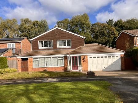 Hollies Way, Thurnby, Leicester, LE7