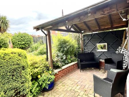 Horsewell Lane, Wigston, LE18