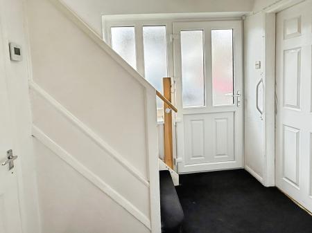 3 bedroom Semi-detached house for sale in Kent Drive, Oadby, LE2