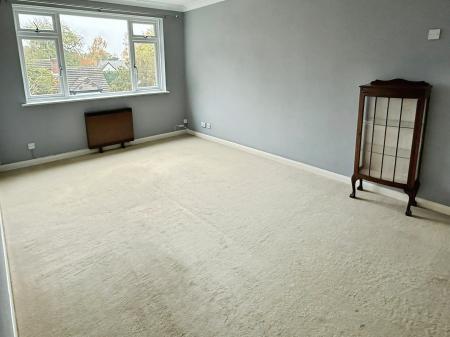 1 bedroom Flat for sale in Flat 9