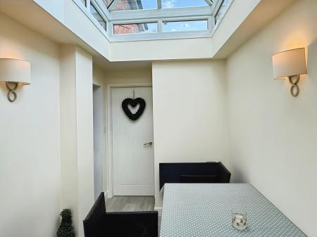 4 bedroom End of terrace house for sale in Lymington Road, Leicester, Leicester, LE5