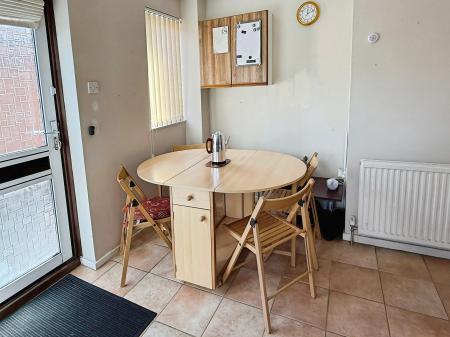 2 bedroom Detached bungalow for sale in Padgate Close, Scraptoft, Leicester, LE7