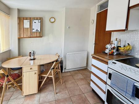 2 bedroom Detached bungalow for sale in Padgate Close, Scraptoft, Leicester, LE7