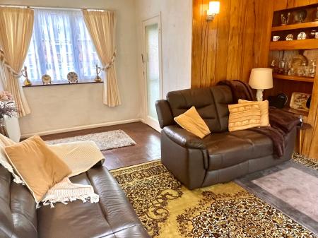 3 bedroom Semi-detached house for sale in Perkyn Road, Thurnby Lodge, Leicester, LE5